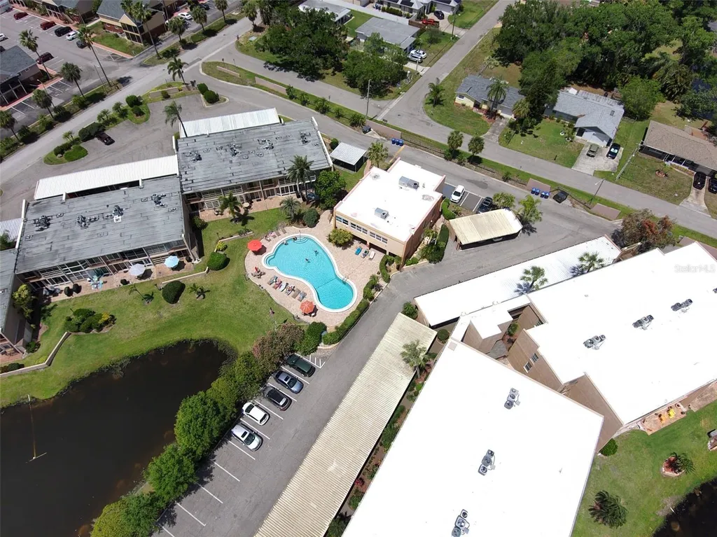 225 Country Club Drive Largo FL 33771