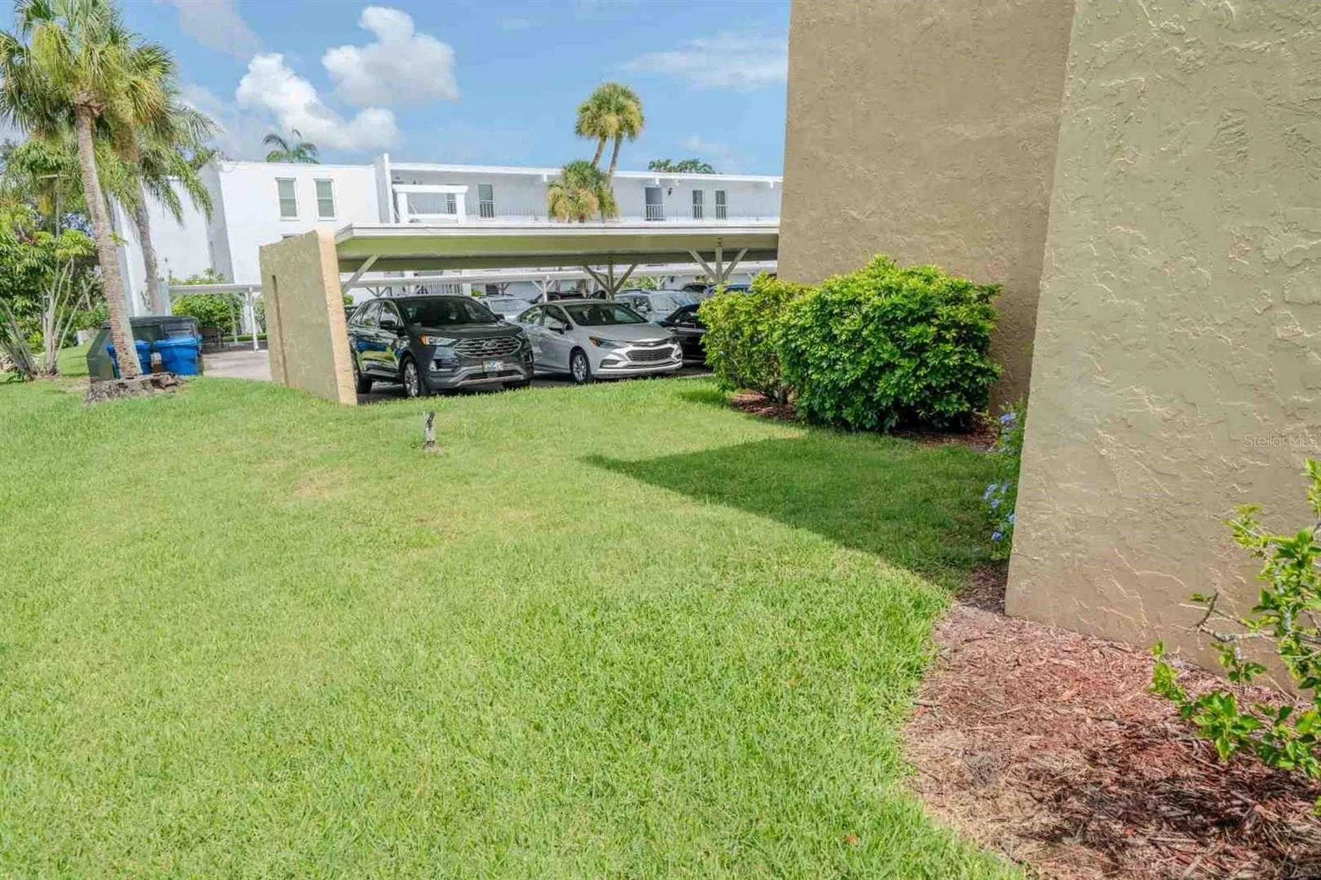 225 Country Club Drive Largo FL 33771