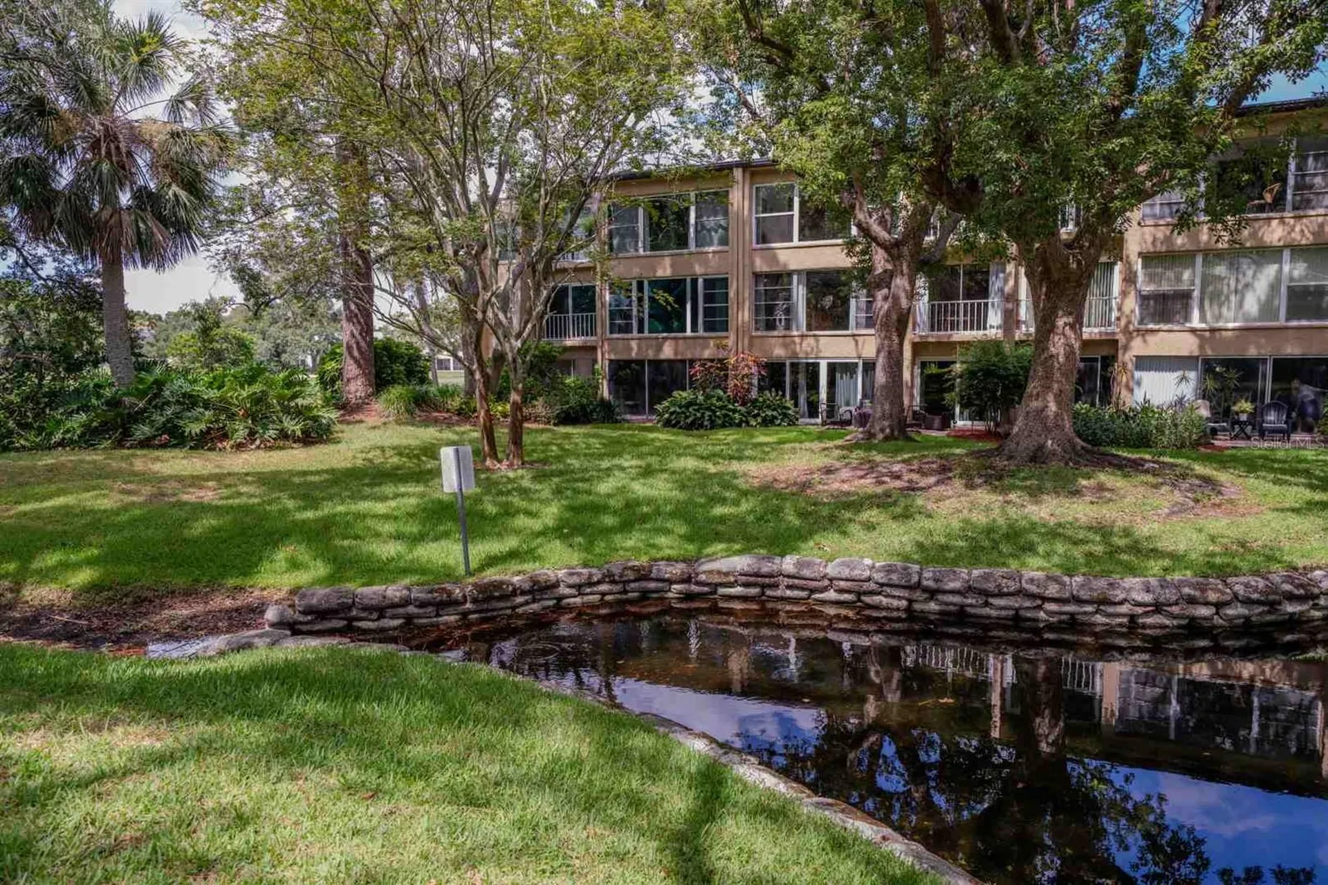 225 Country Club Drive Largo FL 33771