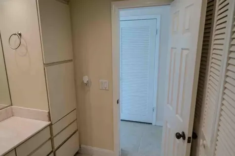 225 Country Club Drive Largo FL 33771