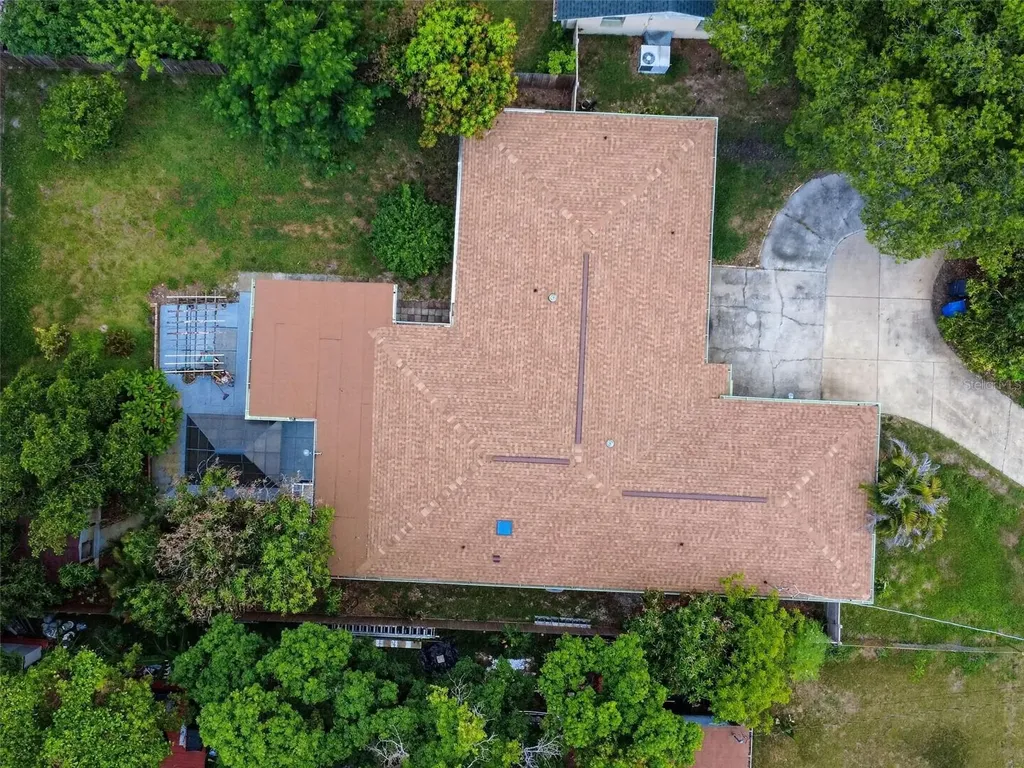 8516 Twin Lake Boulevard Tampa FL 33614