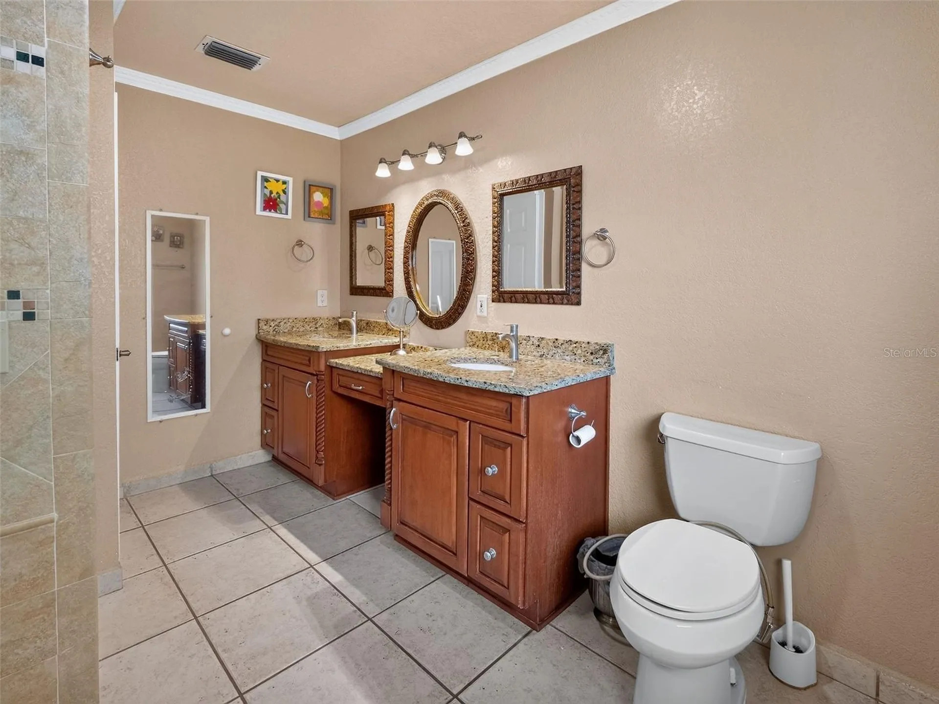 8516 Twin Lake Boulevard Tampa FL 33614