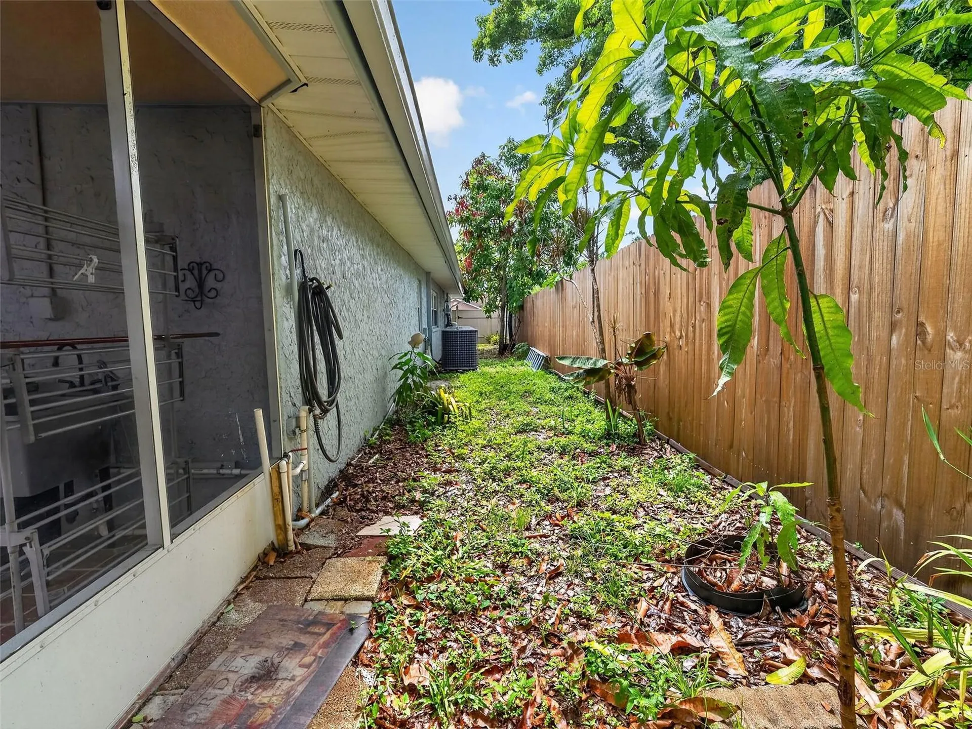 8516 Twin Lake Boulevard Tampa FL 33614