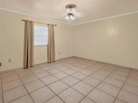 8516 Twin Lake Boulevard Tampa FL 33614