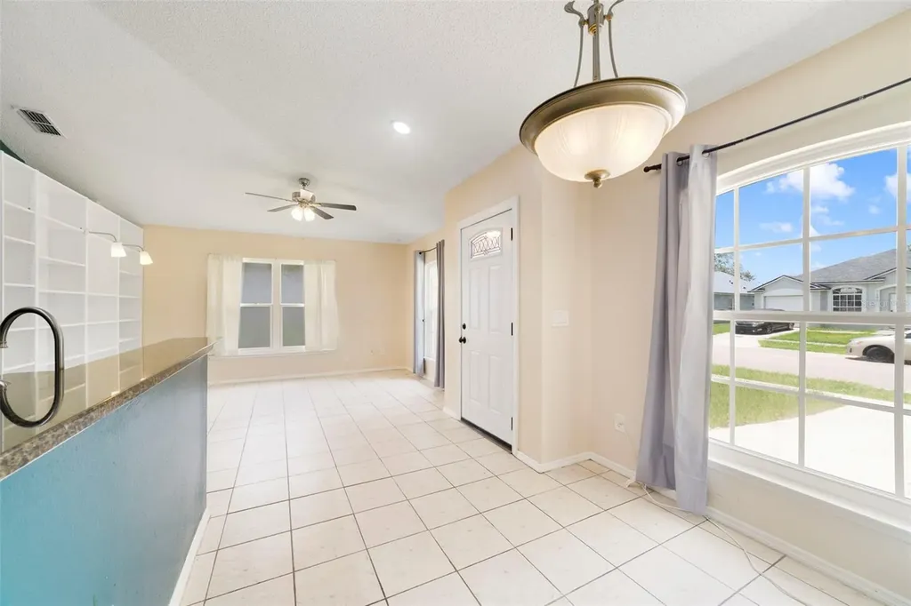 7692 Pine Fork Drive Orlando FL 32822