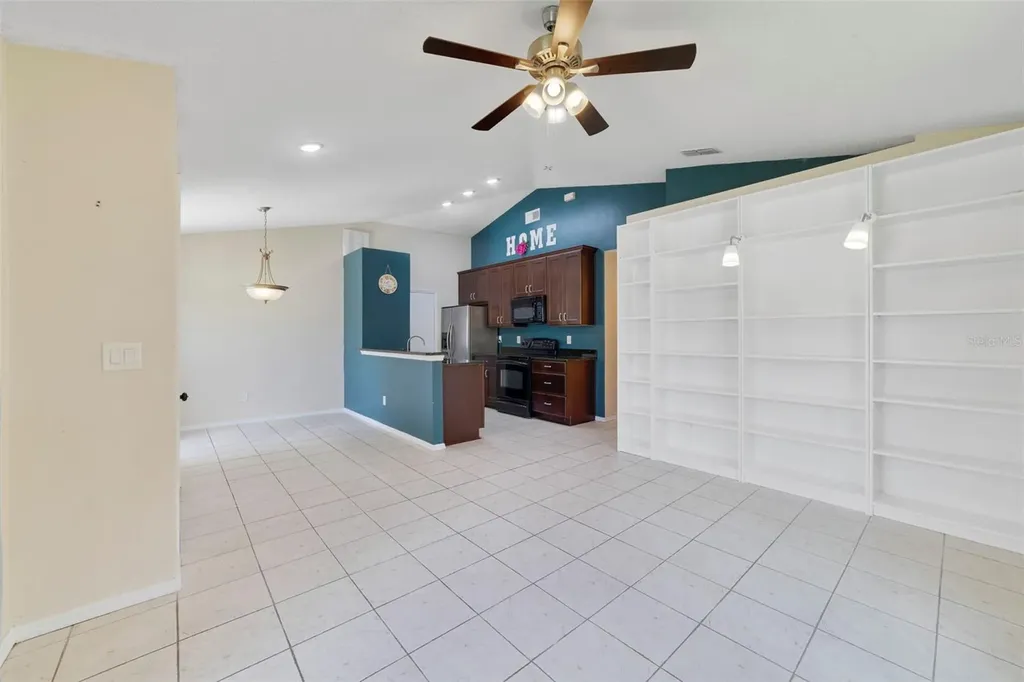 7692 Pine Fork Drive Orlando FL 32822