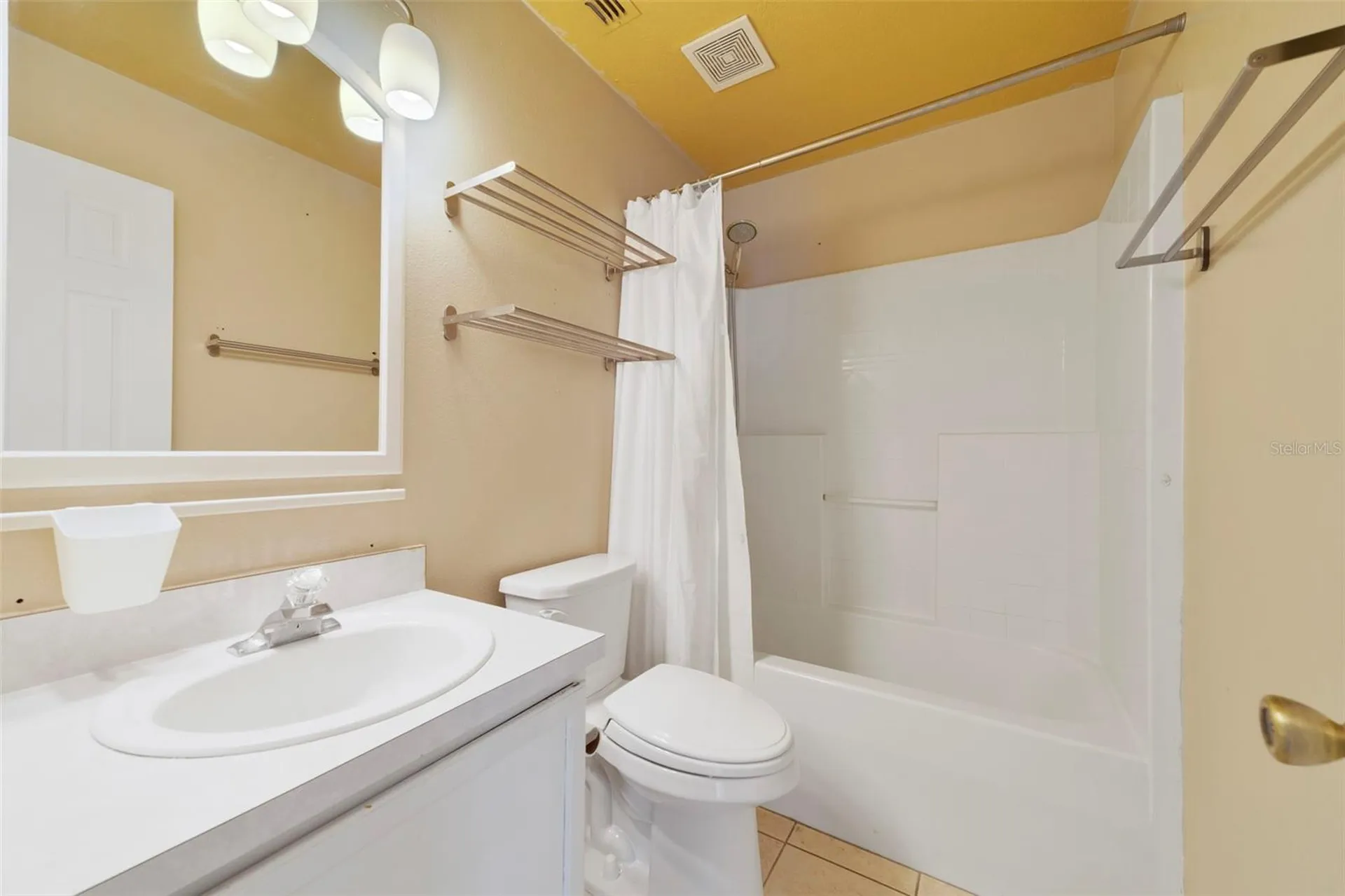 7692 Pine Fork Drive Orlando FL 32822