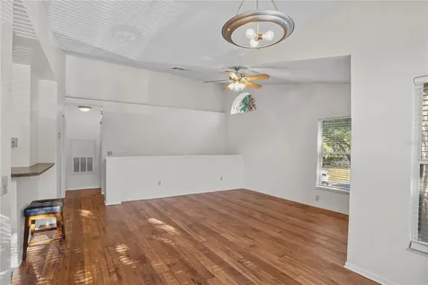 5468 E Michigan Street Orlando FL 32812