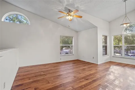 5468 E Michigan Street Orlando FL 32812