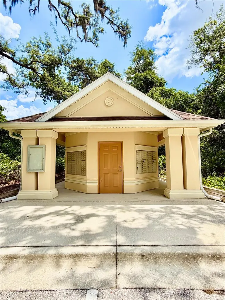 13961 River Willow Place Tampa FL 33637