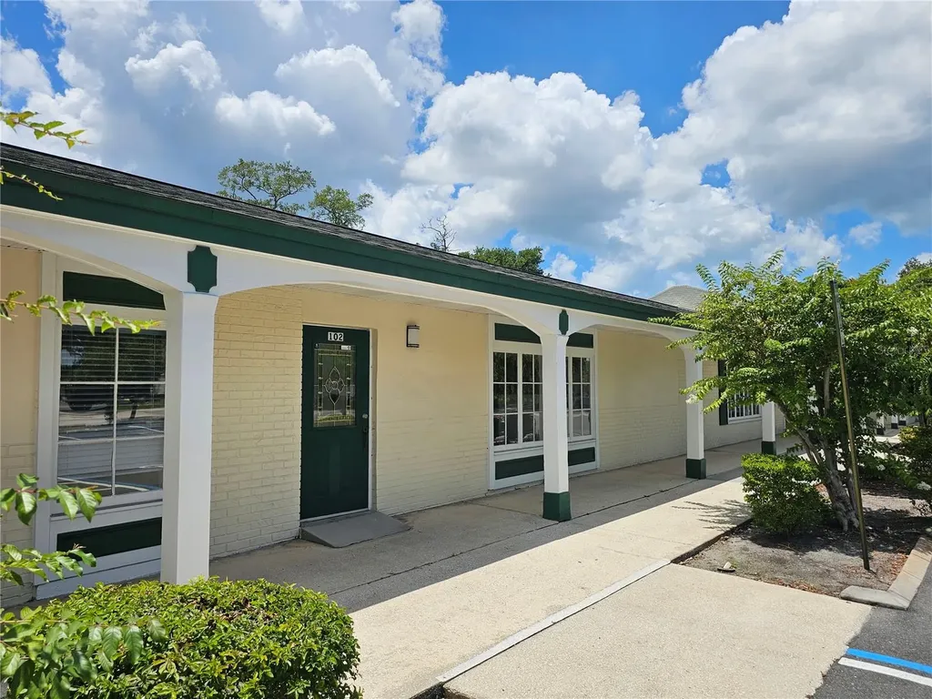 28960 Us Highway 19 N Clearwater FL 33761
