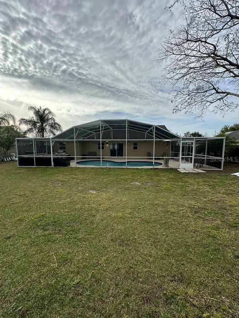 152 Whitehall Street Davenport FL 33896