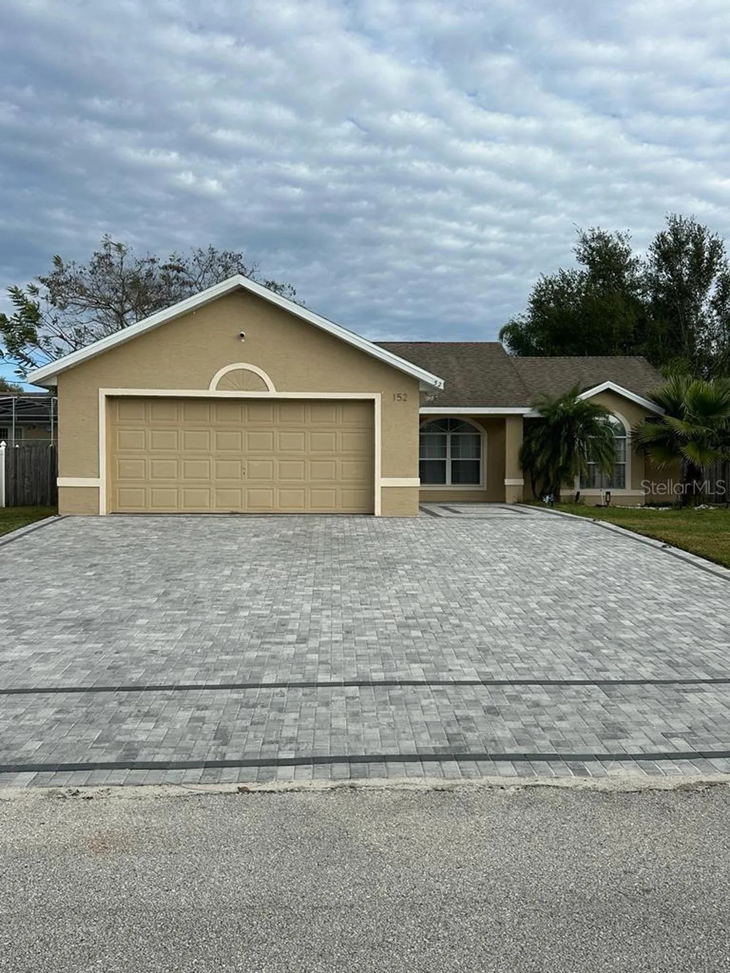 152 Whitehall Street Davenport FL 33896