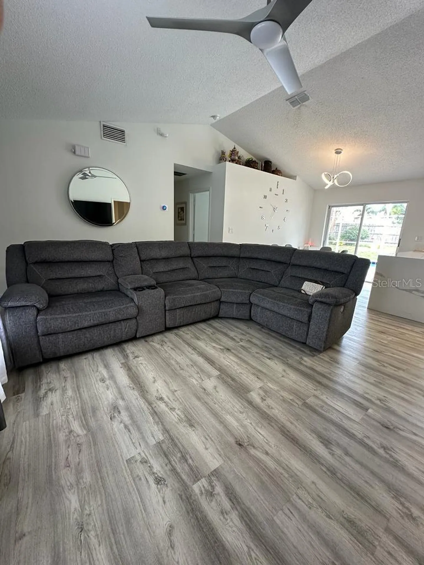 152 Whitehall Street Davenport FL 33896