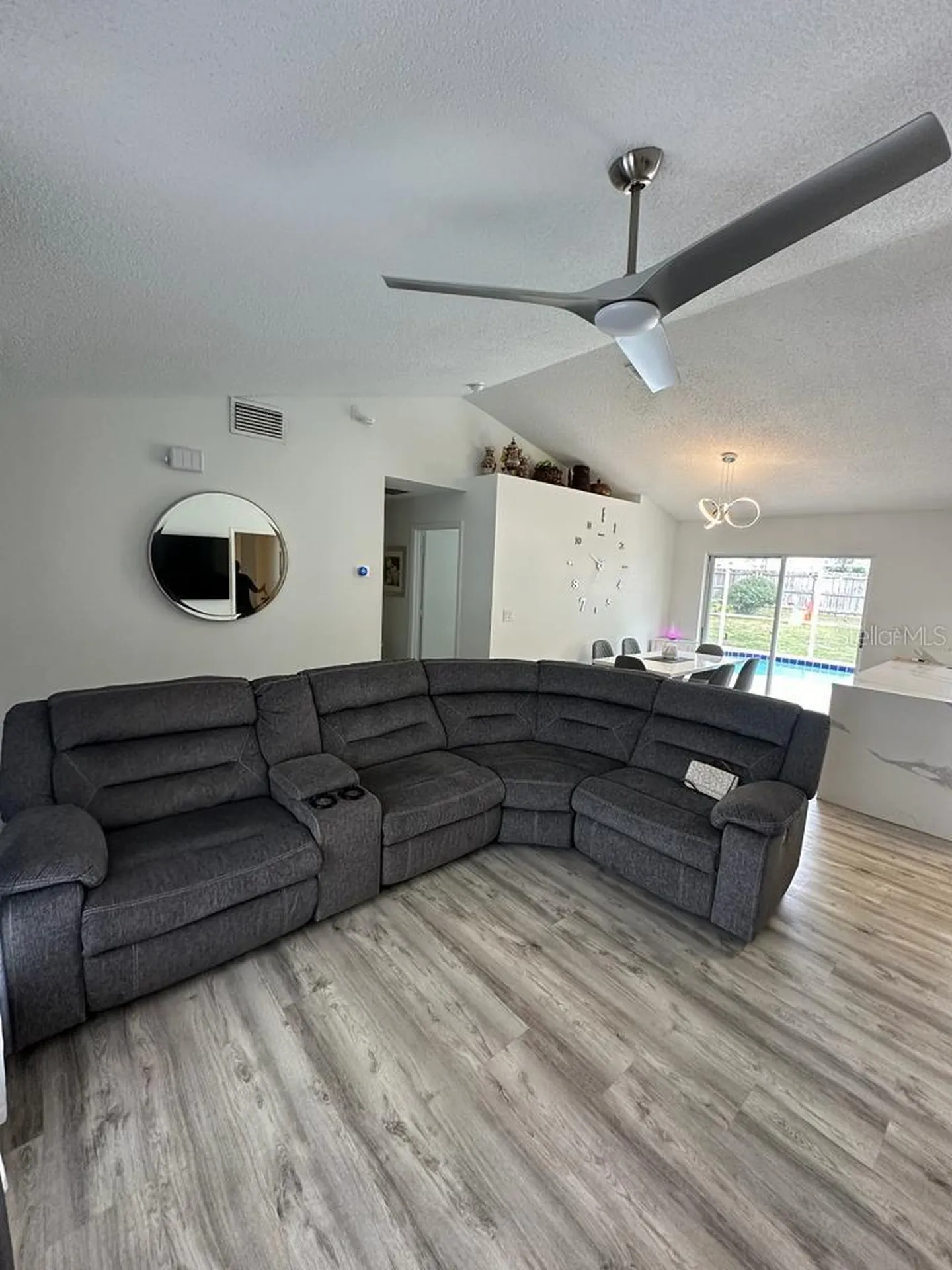 152 Whitehall Street Davenport FL 33896
