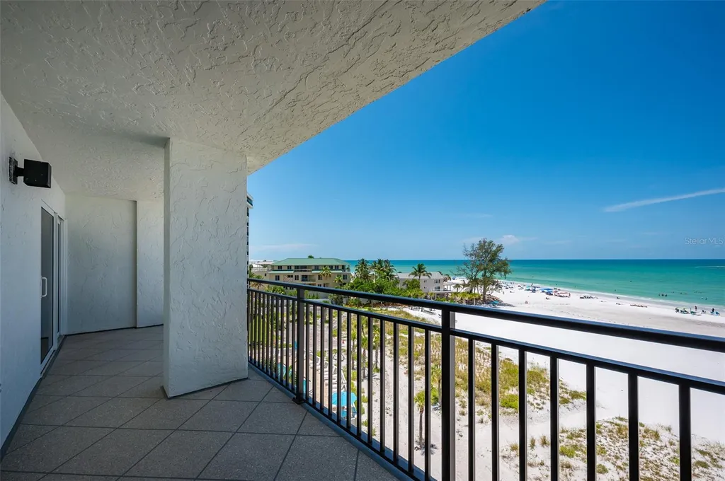 19 Whispering Sands Drive Sarasota FL 34242