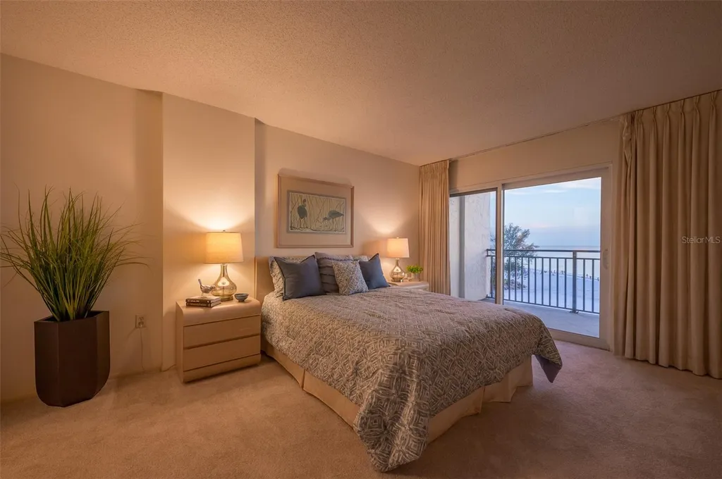 19 Whispering Sands Drive Sarasota FL 34242