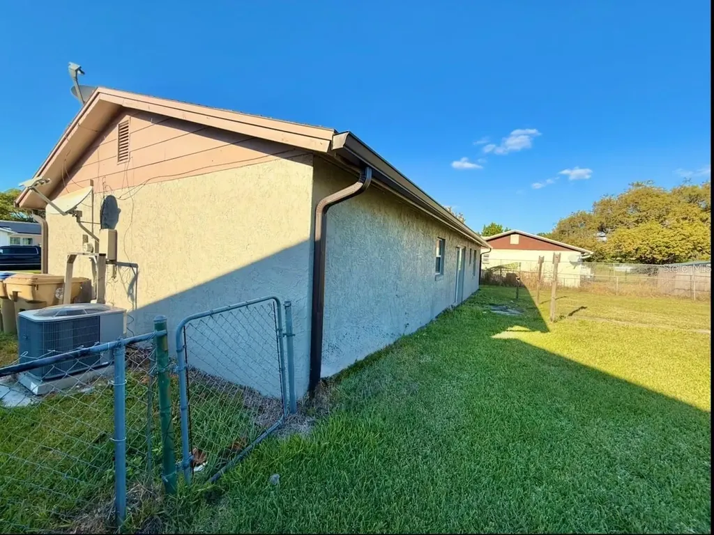 133 Alderwood Drive Kissimmee FL 34743