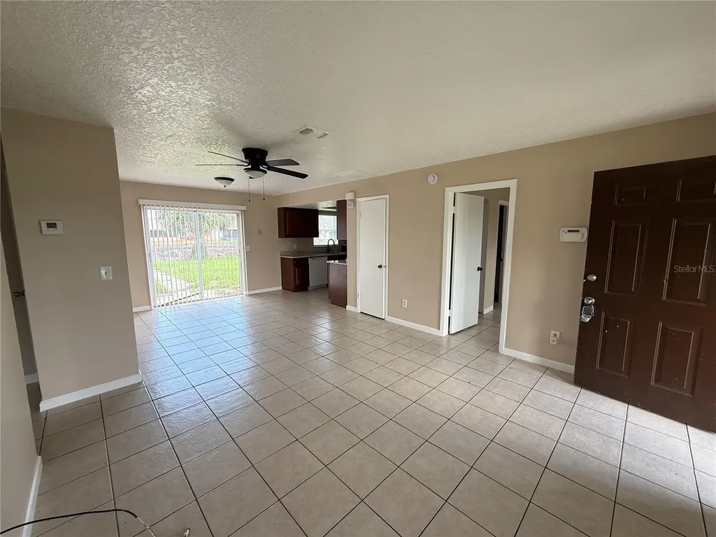 133 Alderwood Drive Kissimmee FL 34743