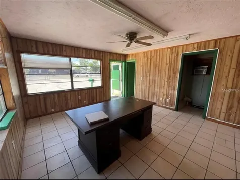 1614 9th Street W Bradenton FL 34205