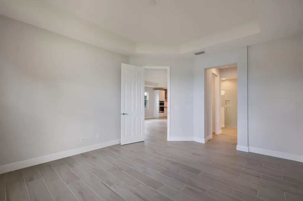 10748 Klee Avenue Bradenton FL 34212