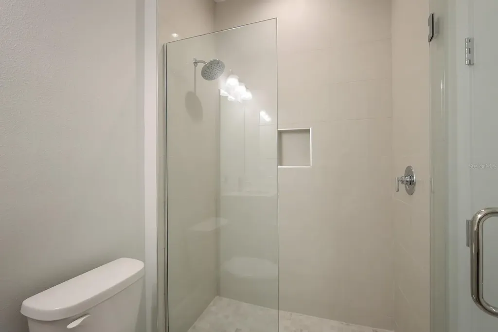 10748 Klee Avenue Bradenton FL 34212