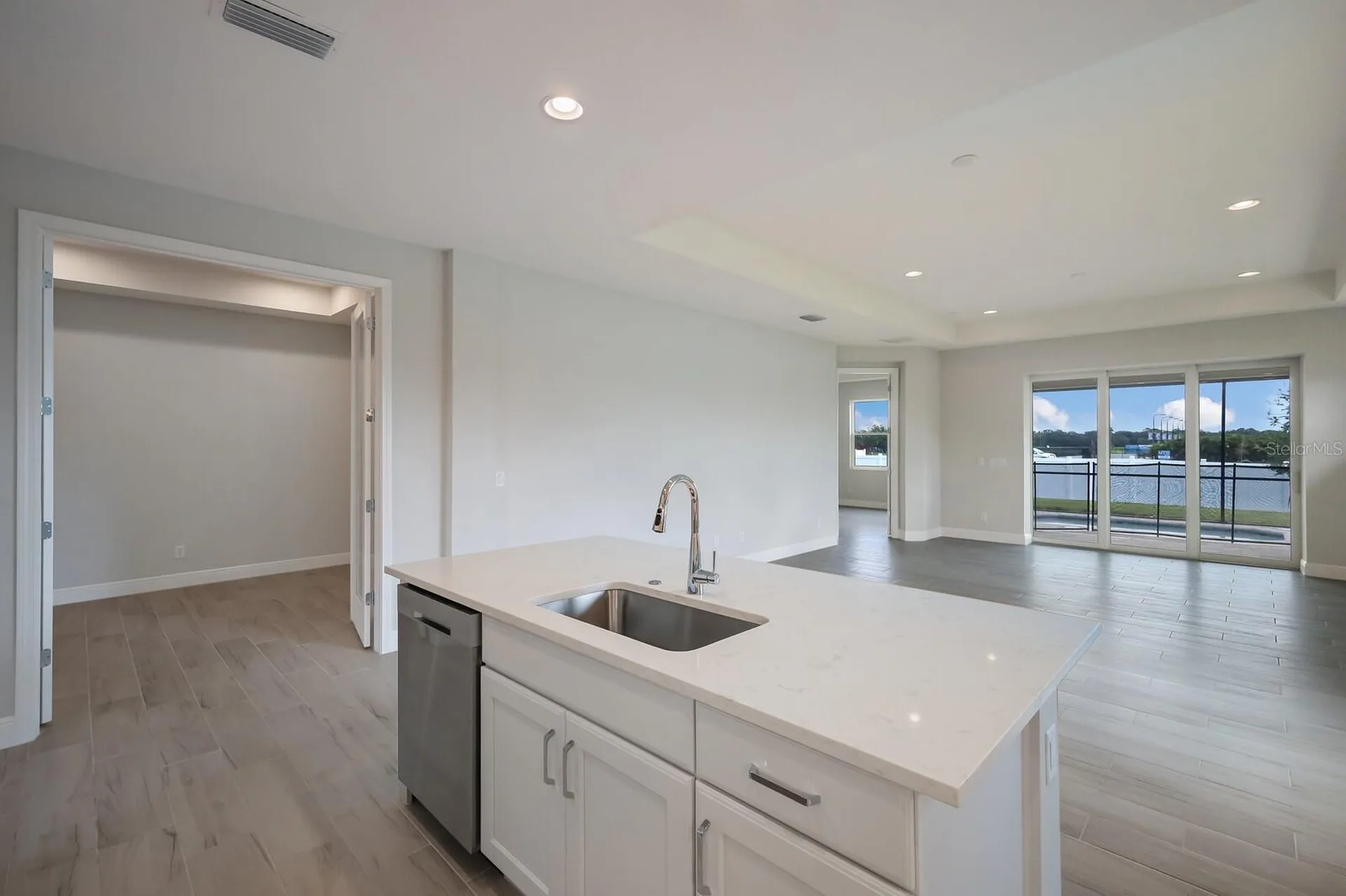 10748 Klee Avenue Bradenton FL 34212