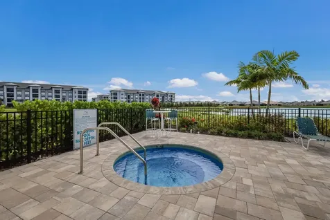 10748 Klee Avenue Bradenton FL 34212