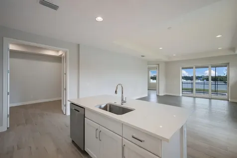 10748 Klee Avenue Bradenton FL 34212