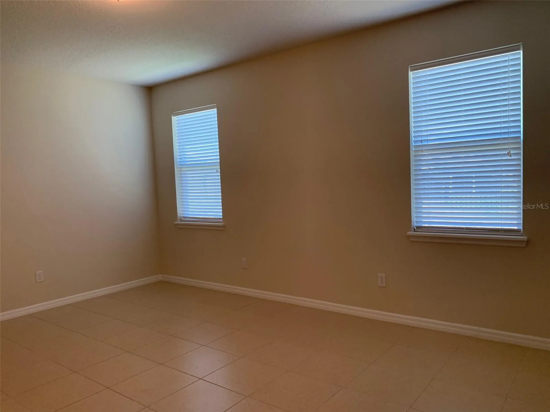 2860 Chantilly Avenue Kissimmee FL 34741