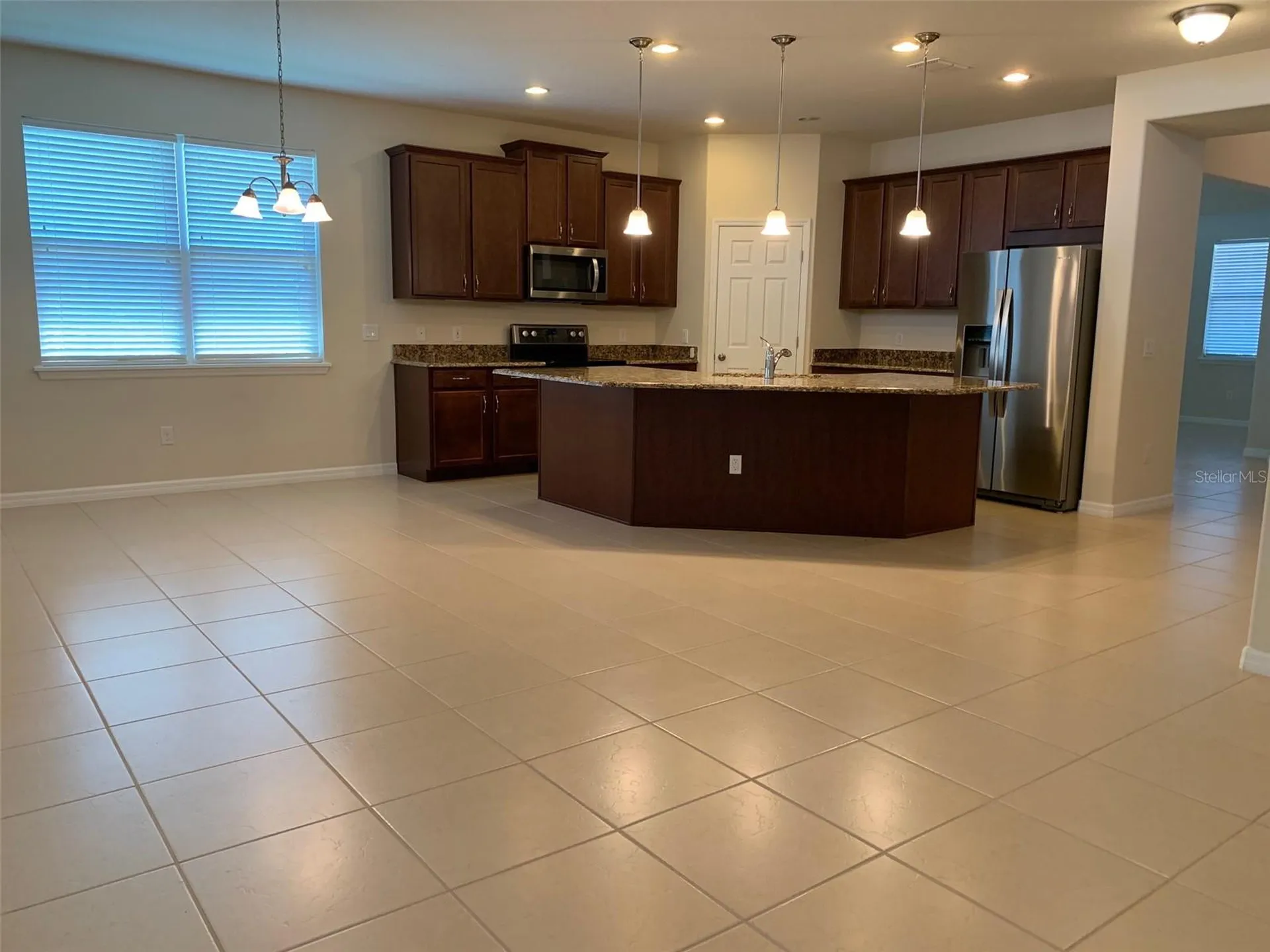 2860 Chantilly Avenue Kissimmee FL 34741