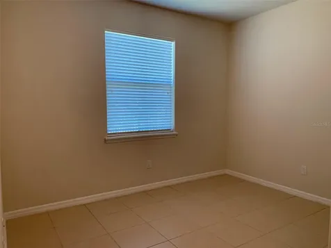2860 Chantilly Avenue Kissimmee FL 34741