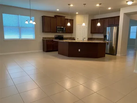 2860 Chantilly Avenue Kissimmee FL 34741