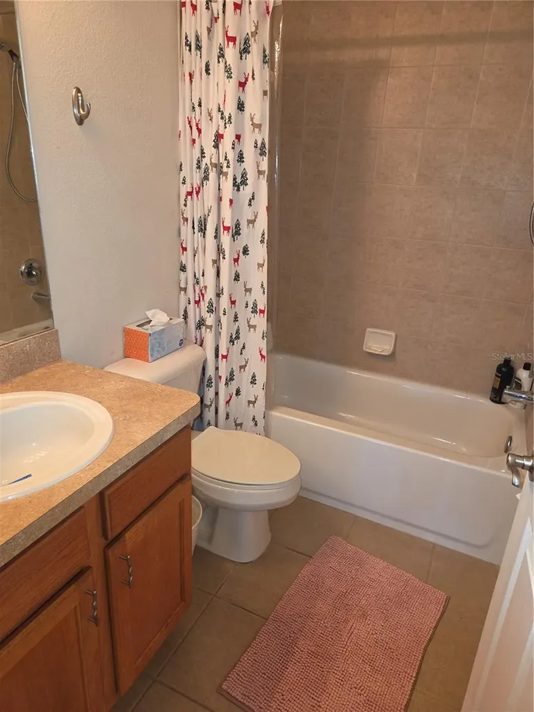 98 S Highland Avenue Tarpon Springs FL 34689