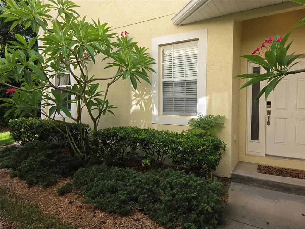 98 S Highland Avenue Tarpon Springs FL 34689
