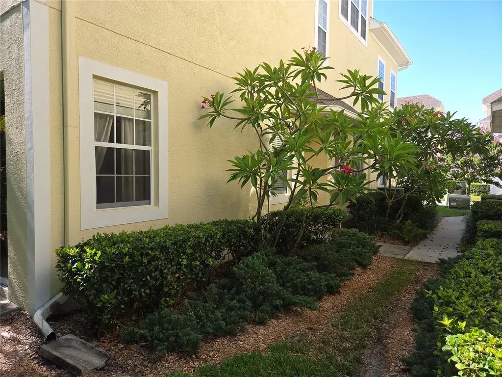 98 S Highland Avenue Tarpon Springs FL 34689