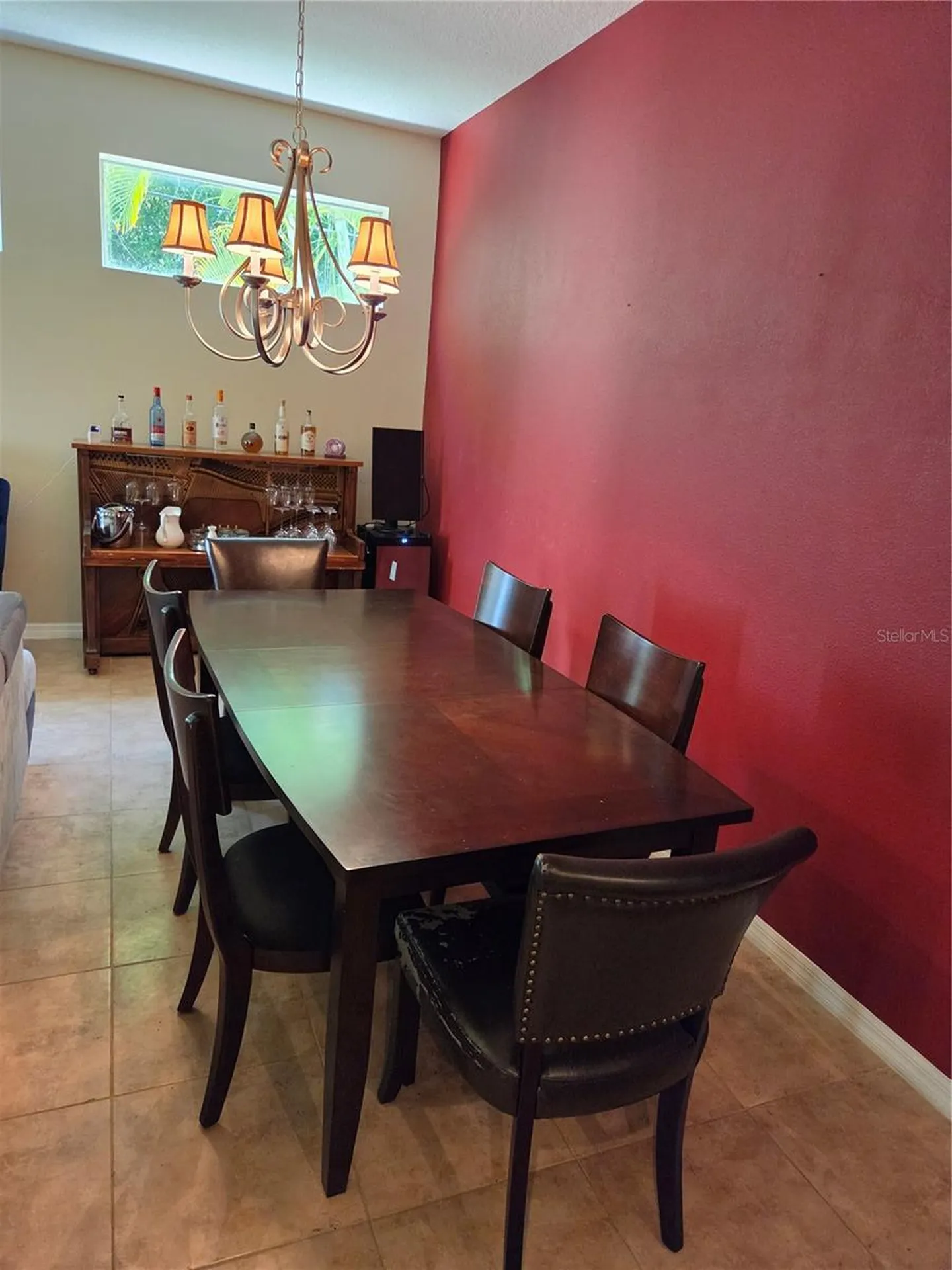 98 S Highland Avenue Tarpon Springs FL 34689