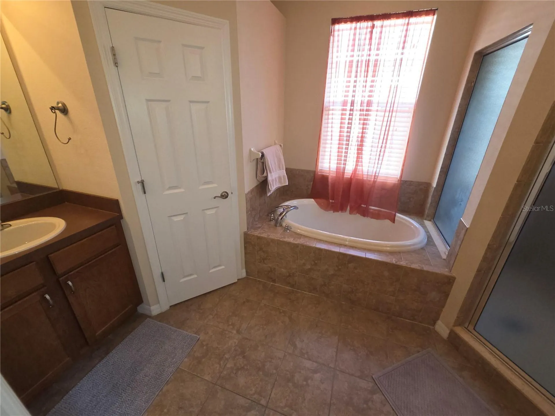 98 S Highland Avenue Tarpon Springs FL 34689