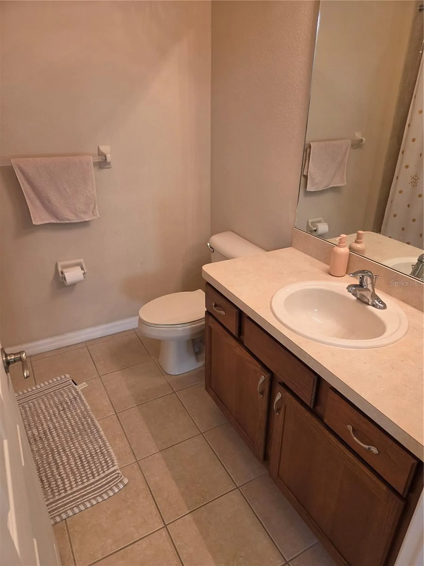 98 S Highland Avenue Tarpon Springs FL 34689