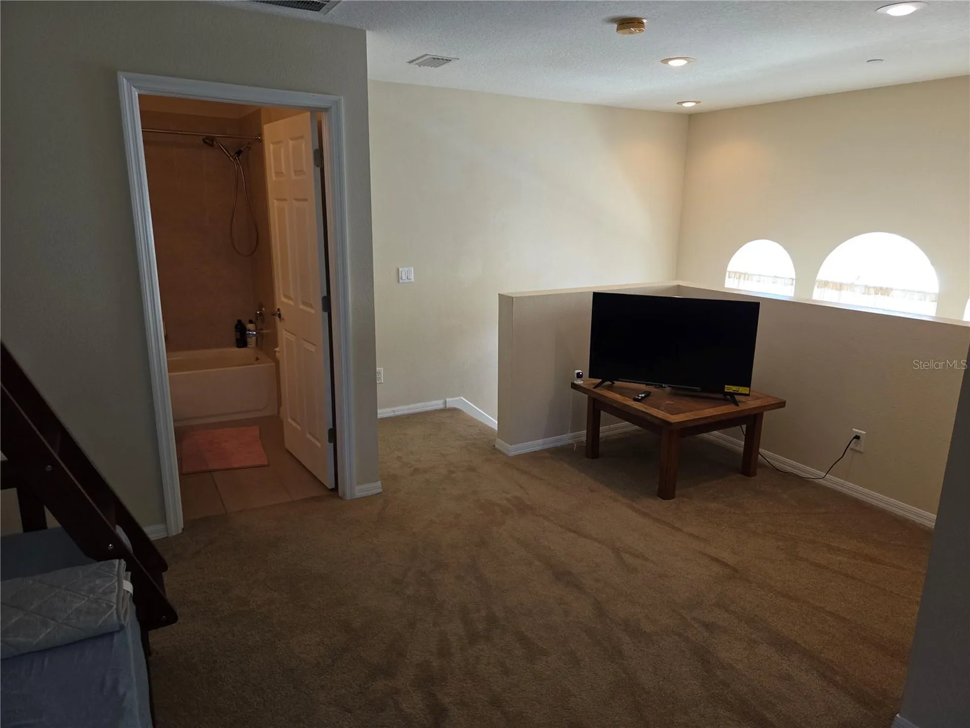 98 S Highland Avenue Tarpon Springs FL 34689