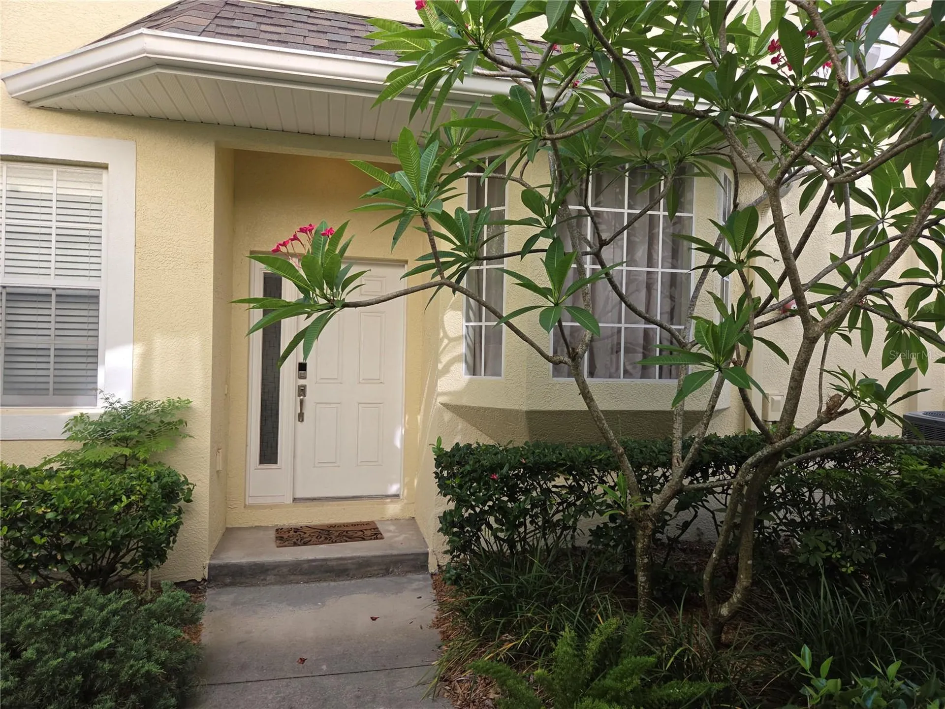 98 S Highland Avenue Tarpon Springs FL 34689