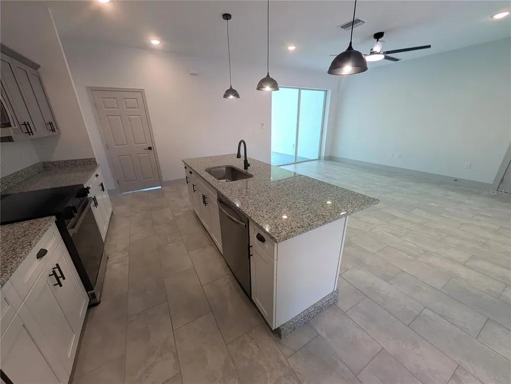 1246 Herschell Street Lakeland FL 33815