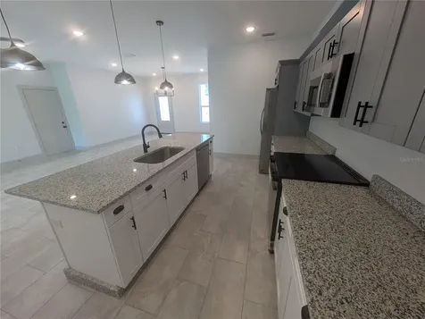 1246 Herschell Street Lakeland FL 33815