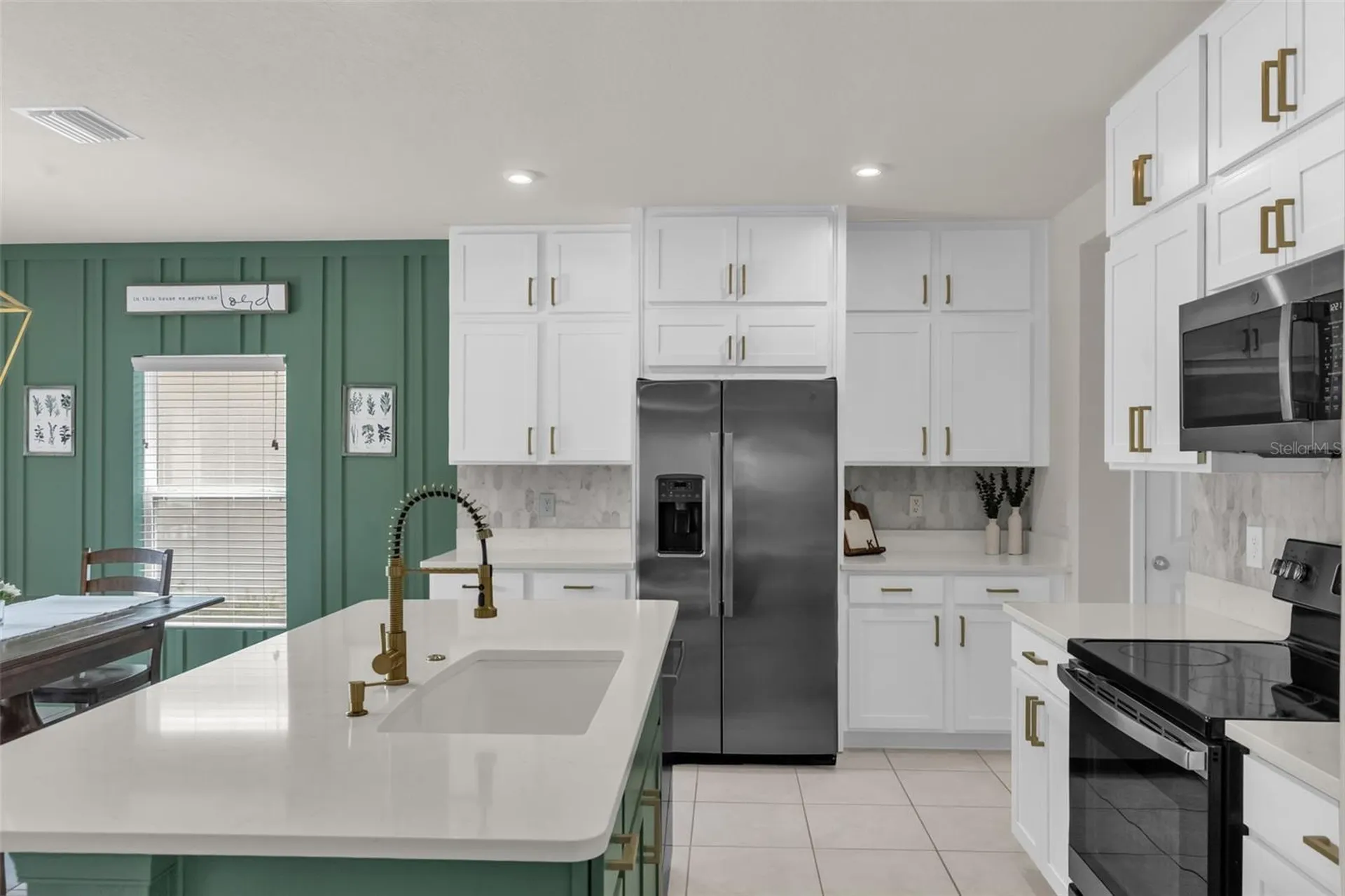 35179 Brienne Street Zephyrhills FL 33541