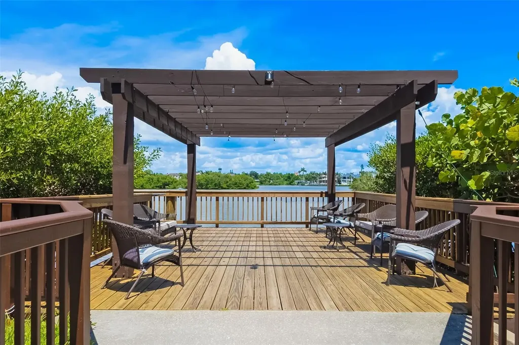 6263 Midnight Pass Road Sarasota FL 34242