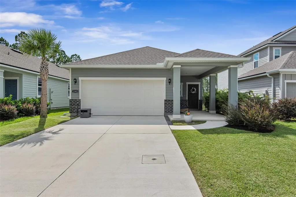 1303 Ribbon Place Palm Coast FL 32164