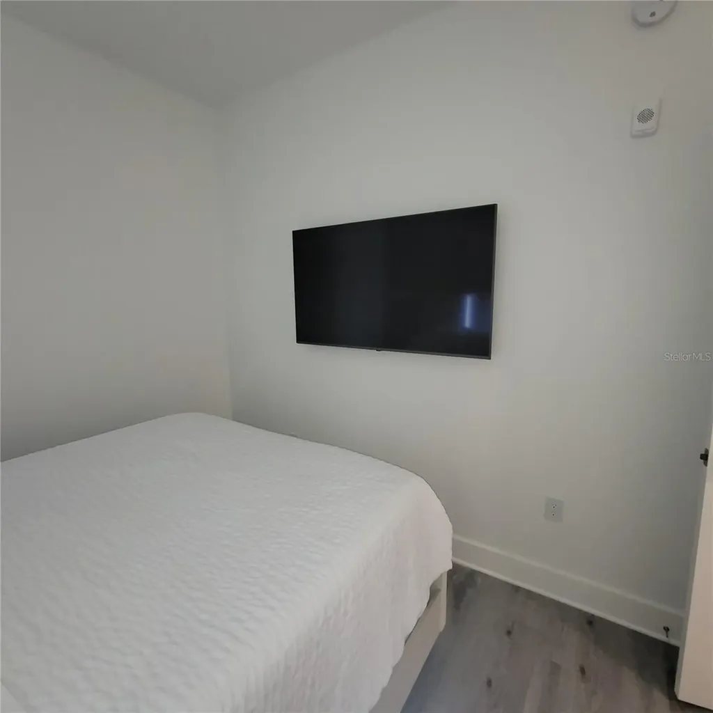 415 Island Way Clearwater Beach FL 33767