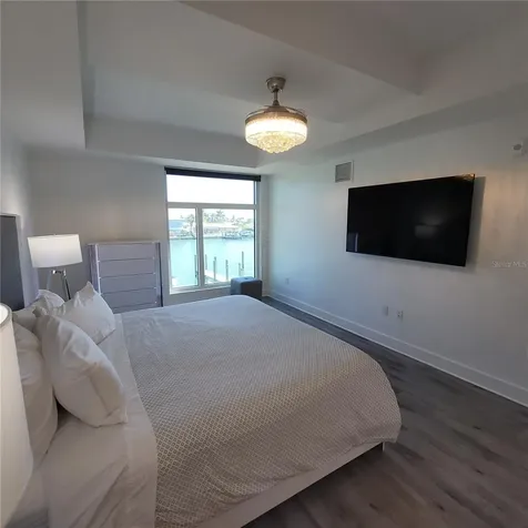 415 Island Way Clearwater Beach FL 33767