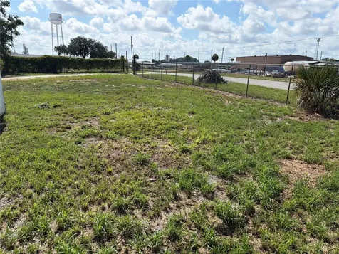 540 S Scenic Highway Frostproof FL 33843