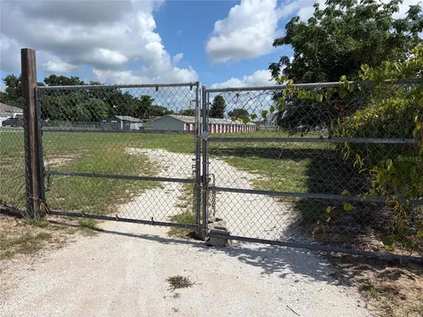 540 S Scenic Highway Frostproof FL 33843